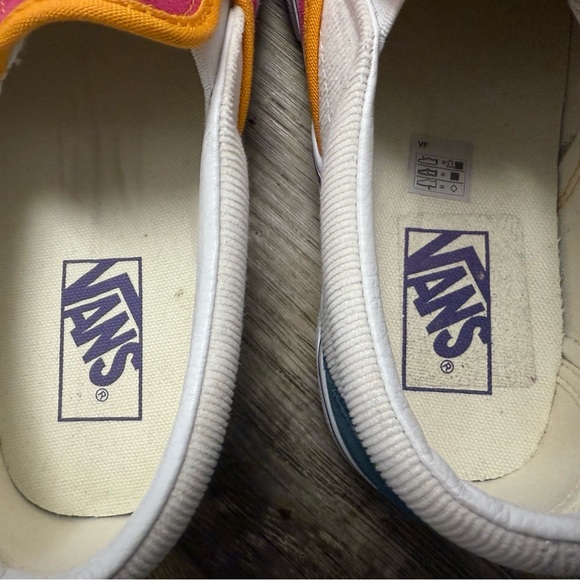 Vans Platform Sneakers - Picture 6 of 7